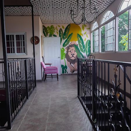 Black Lion Inn Santiago de Veraguas Extérieur photo