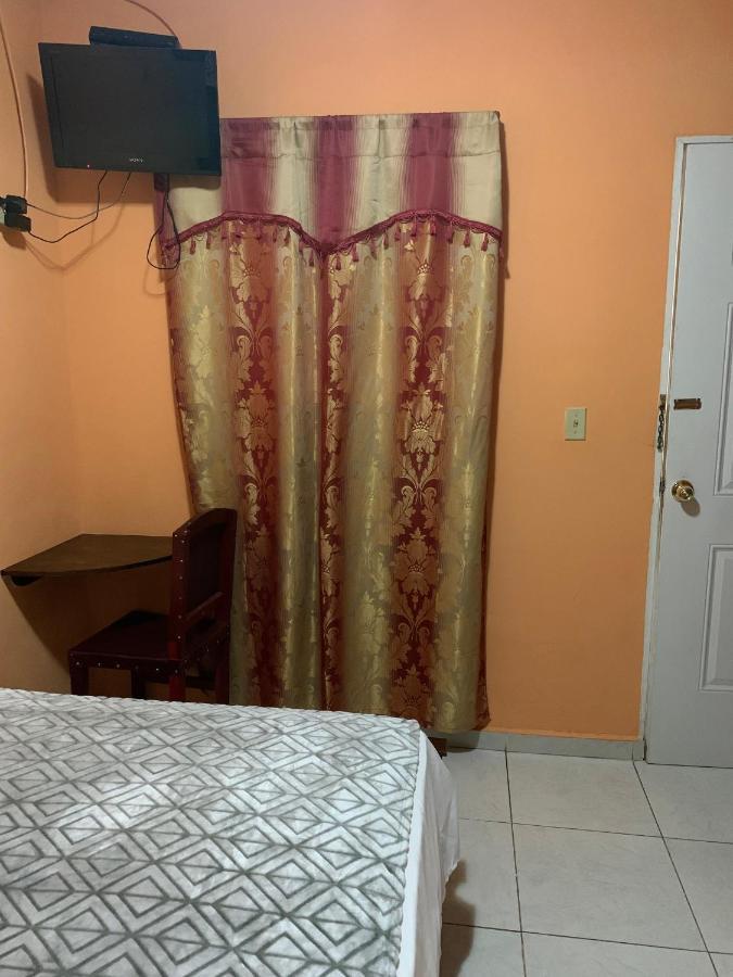 Black Lion Inn Santiago de Veraguas Extérieur photo